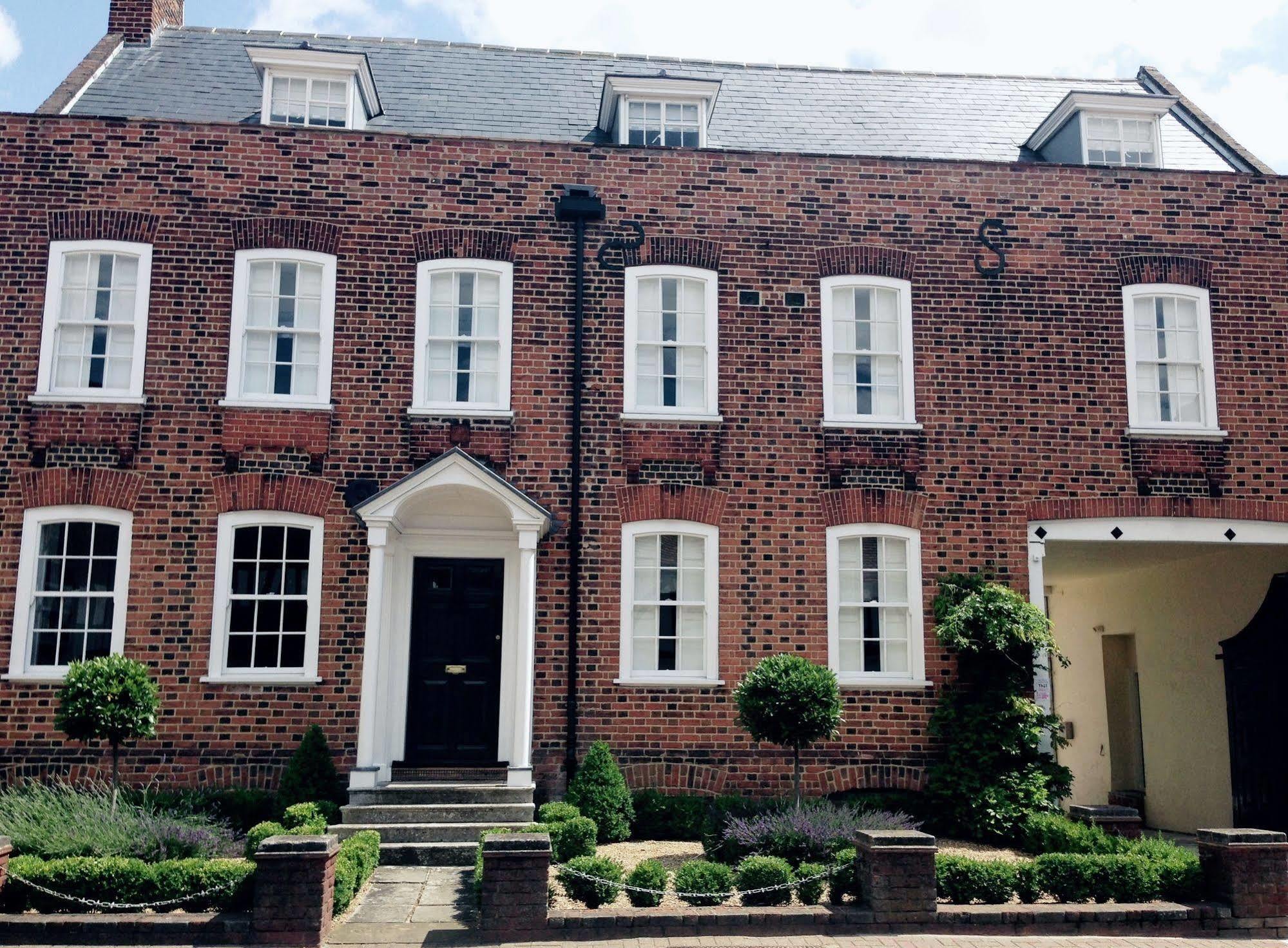 The Bell Hotel Epping Exterior foto